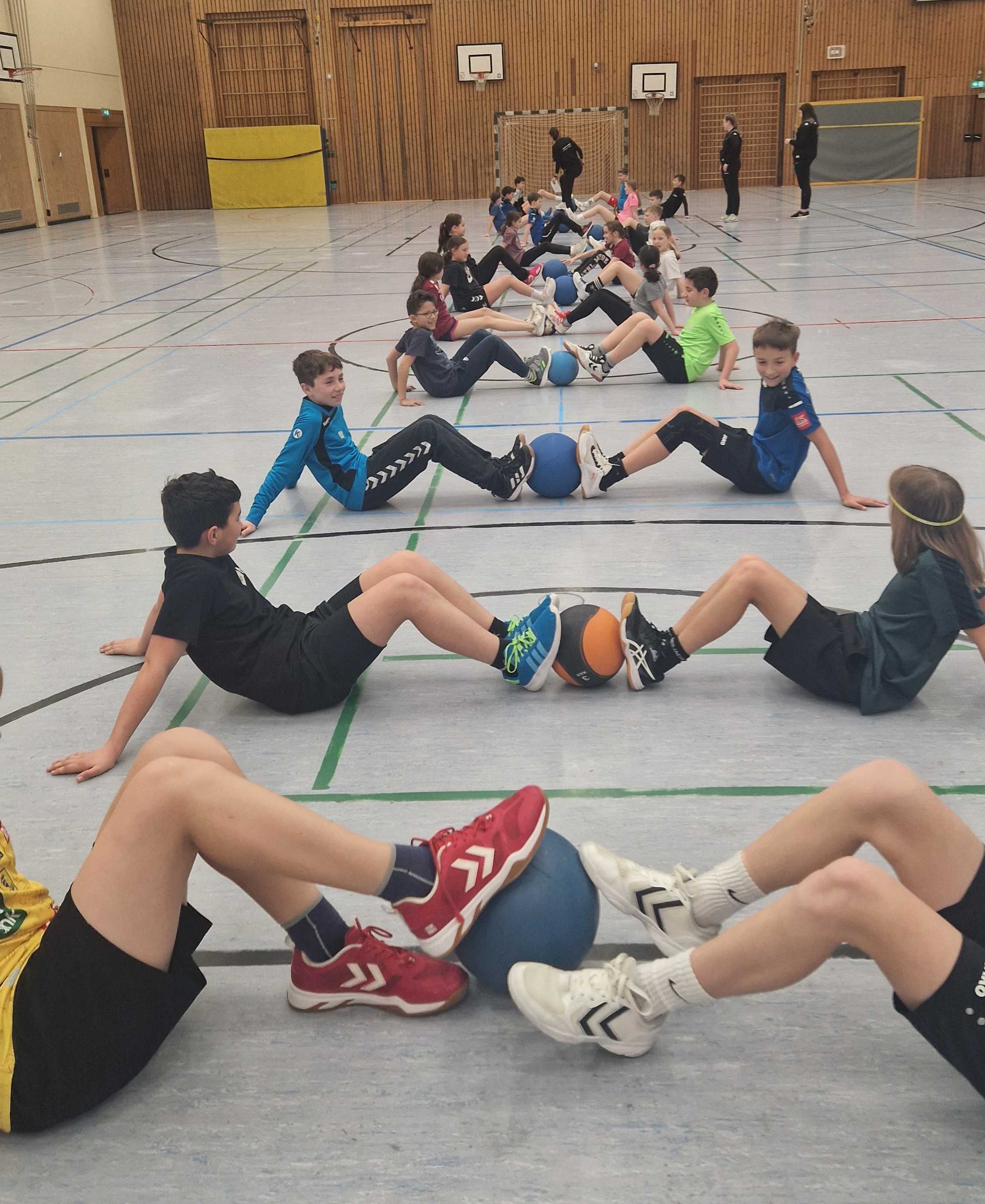 Jugend Camp 2024 Ballübung